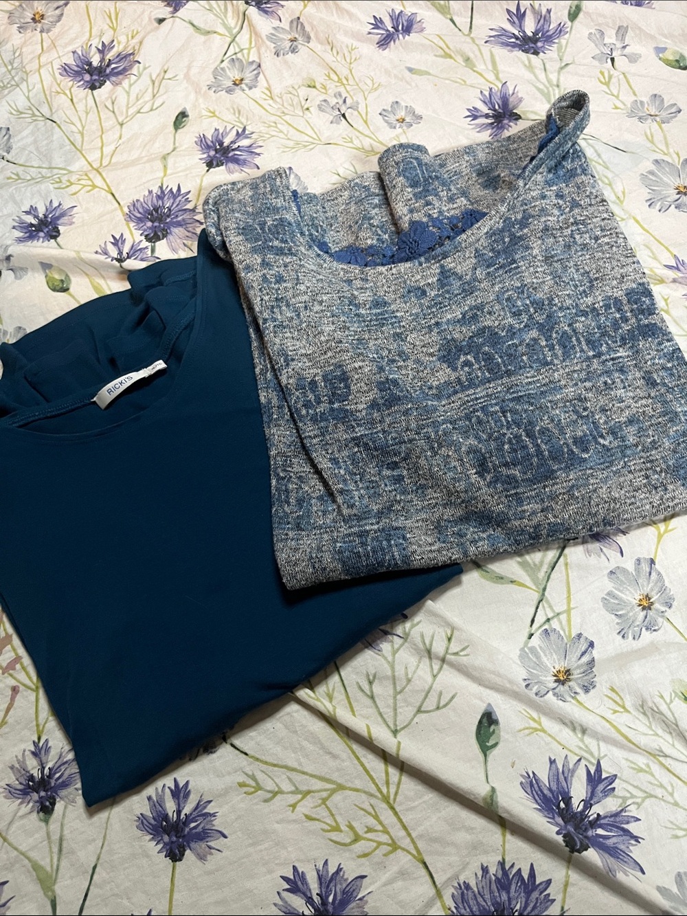 Tops Bundle Size 1X/XL Ricki's Teal Long Sleeve + CJ Banks Blue Lace Top \$10